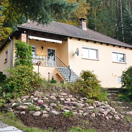 Prázdninový dům Cozy In Sachspfeife With Sun Terrace